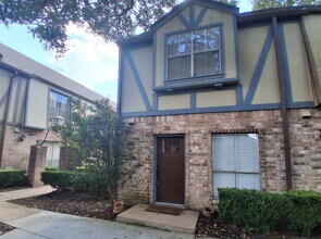 Building Photo - 14703 Barryknoll Ln