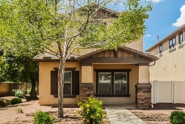 Building Photo - 3939 E Jasper Dr