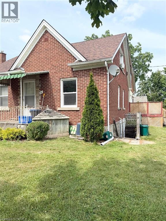 Building Photo - 56 Lilac St