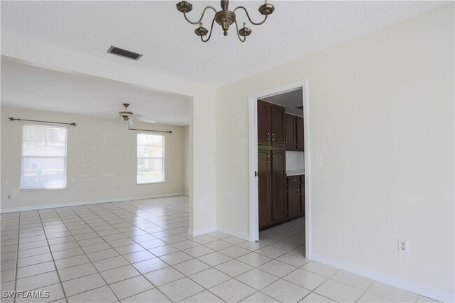 Foto del edificio - 4480 Beechwood Lake Dr