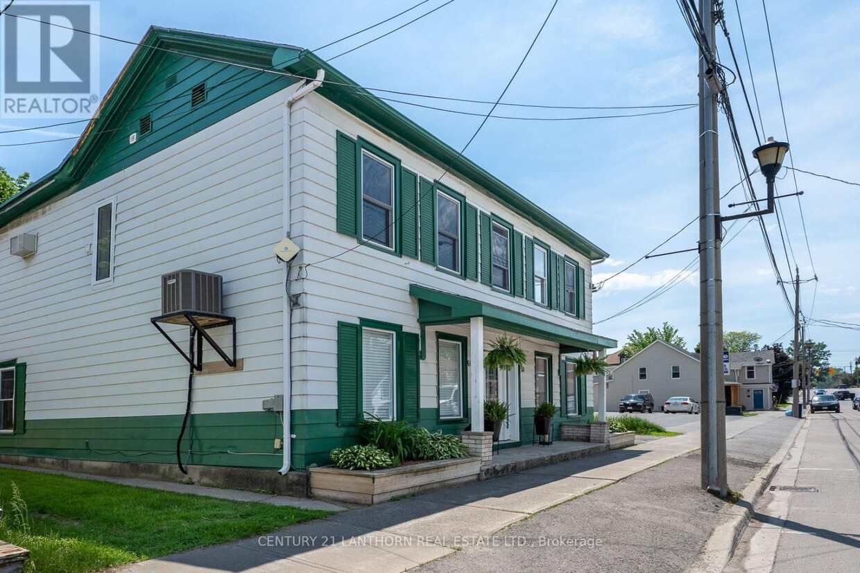 Photo principale - 60 Picton Main St