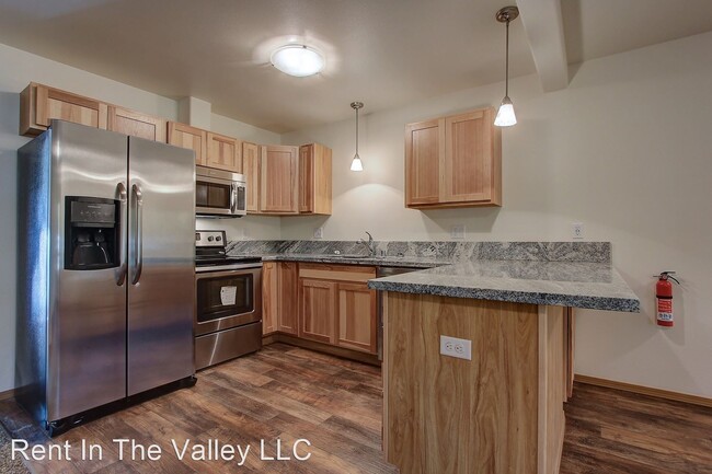 Building Photo - 1355 N Winding Brook Loop
