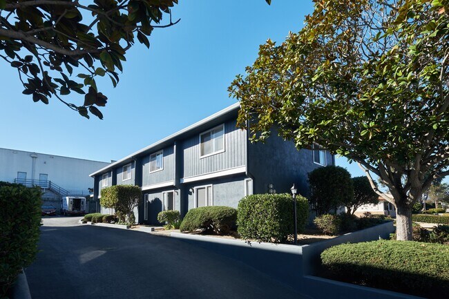 214 Cypress1 SM - Cypress Townhomes