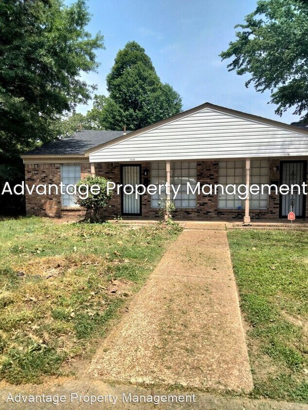 Primary Photo - 2 br, 1.5 bath House - 1174 Railton Rd.