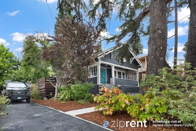 Building Photo - 2 br, 2 bath House - 1732 East 23rd Street...