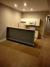 Building Photo - 44 Imlay St