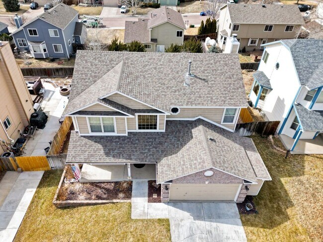 Foto del edificio - Beautiful 4 Bed 4 Bath Home!!!