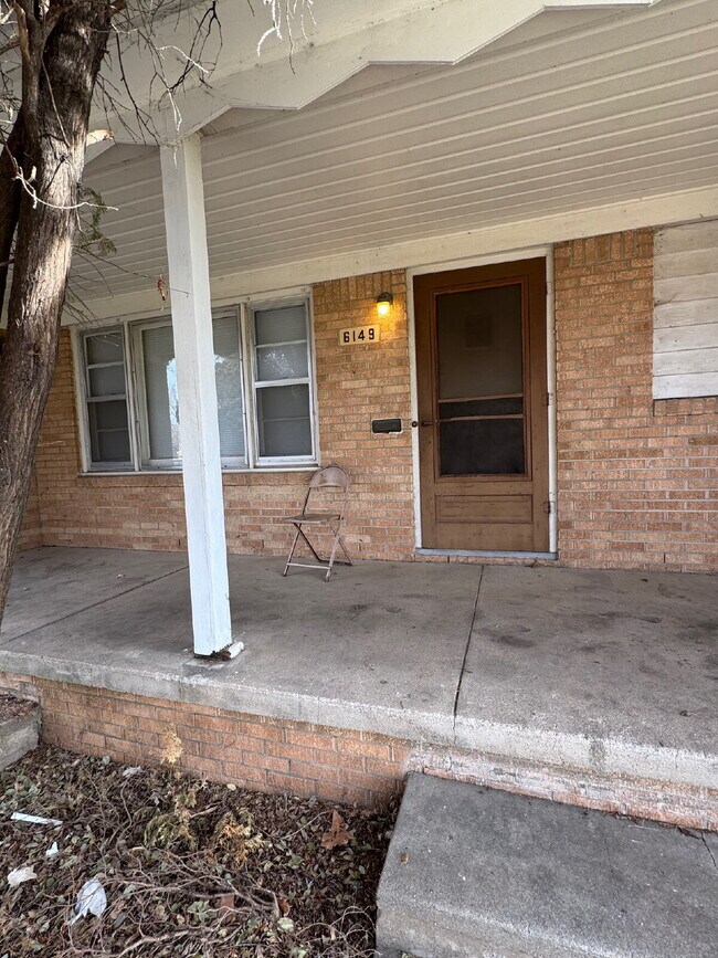 Building Photo - 6149 E Boston St