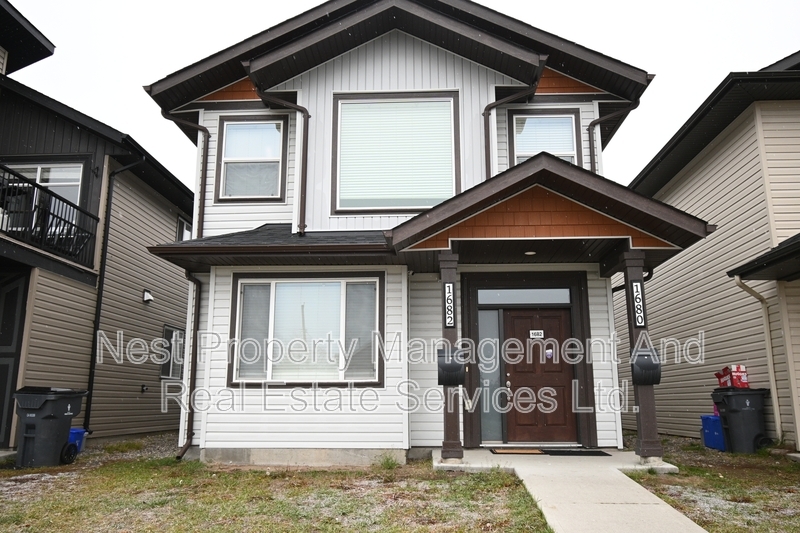 Photo principale - 1680-1688 8 Ave