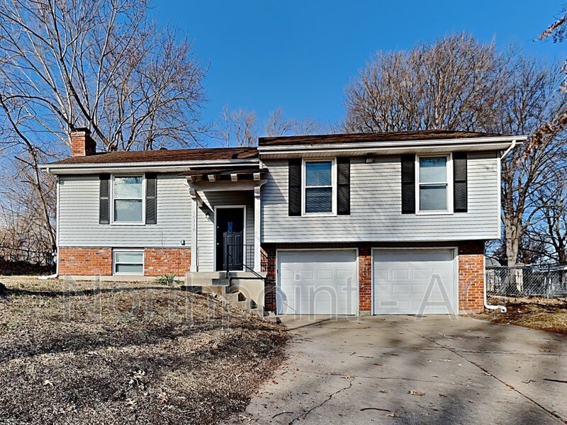 Primary Photo - 10330 Smalley Ct