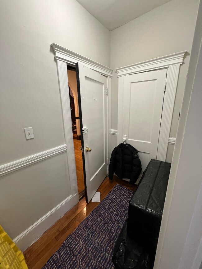 Building Photo - 38 Hemenway St