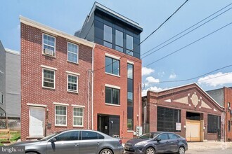 Building Photo - 1437 Parrish St