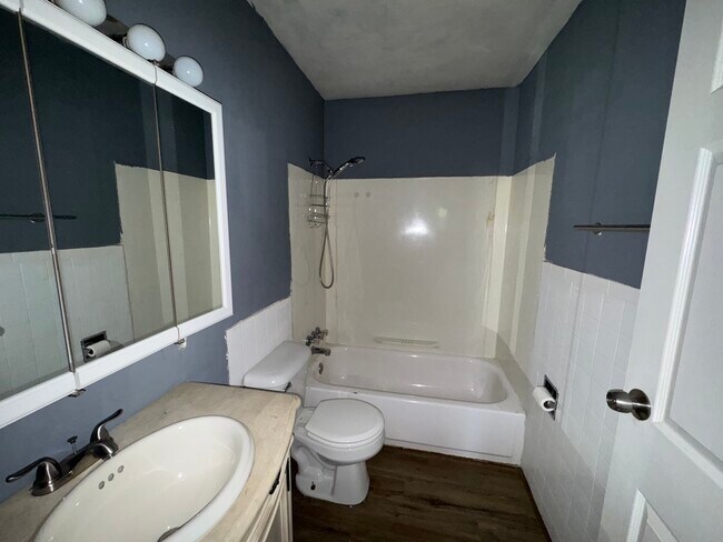 Foto del edificio - 7586 Bermuda St NW