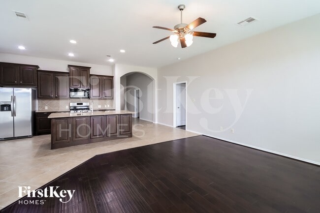 Building Photo - 26122 Serenity Oaks Dr