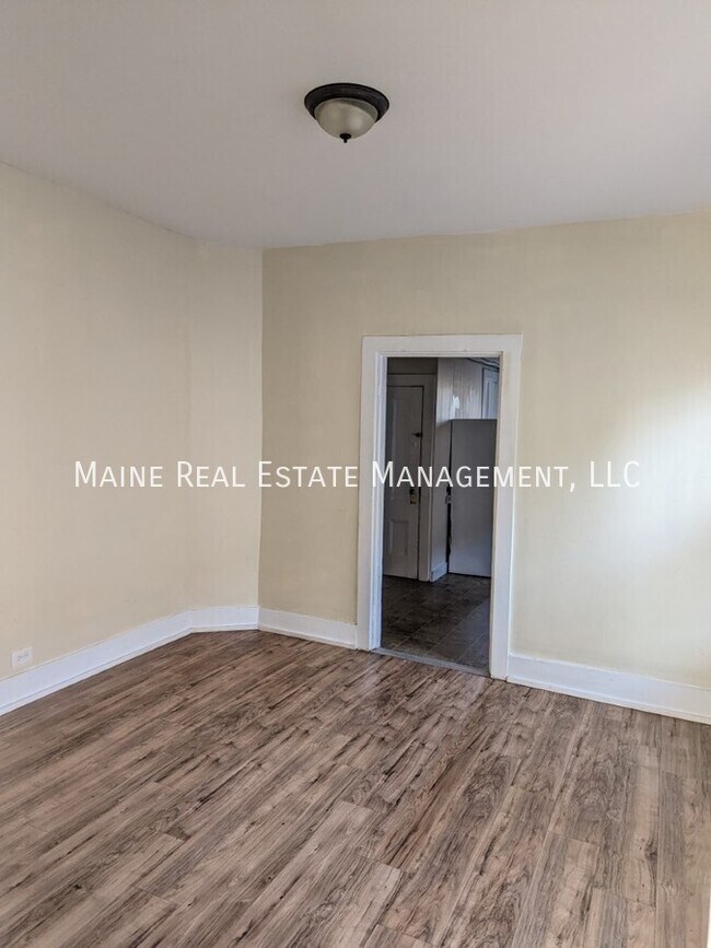 Foto del edificio - 456 Main St