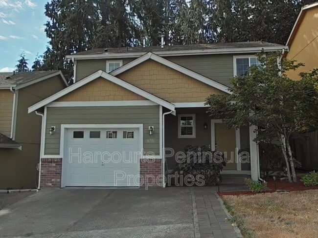 Building Photo - 6716 Takota Pl NE