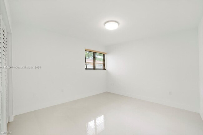 Foto del edificio - 3 br, 2 bath House - 3202 SW 24th Ter # 3202