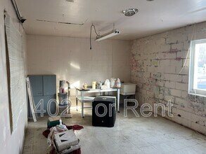 Building Photo - 5701 NW Radial Hwy