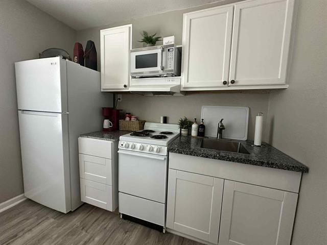 Foto del edificio - 1901 TX-276