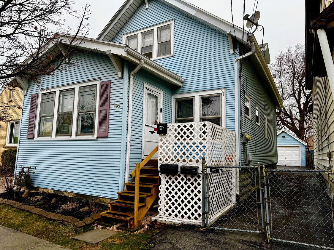 Primary Photo - 108 David Ave