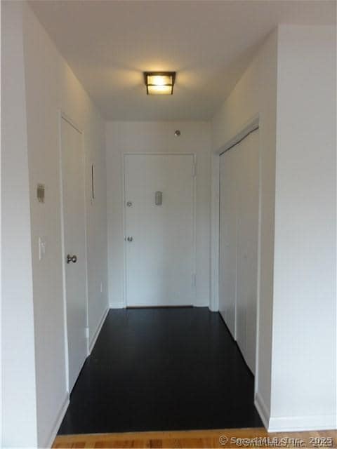 Building Photo - 500 Newfield Ave