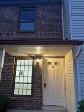 Building Photo - 225 W Leeds Ave