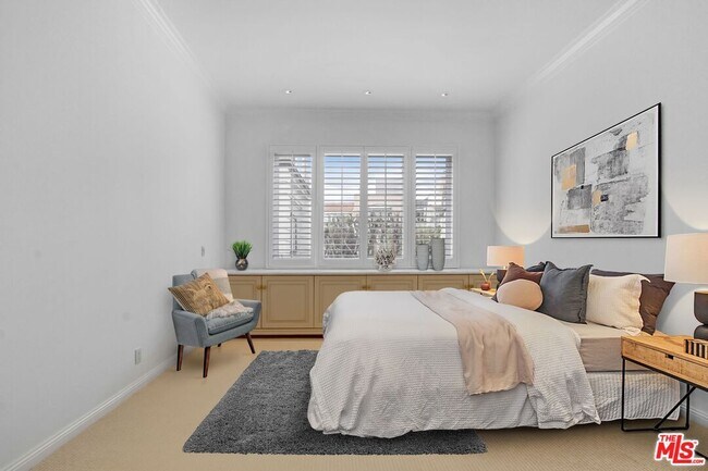 Building Photo - 10104 Empyrean Way