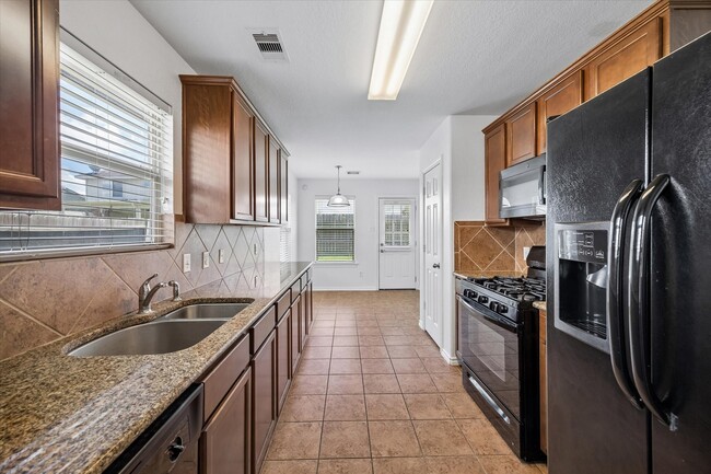 Building Photo - 9110 River Dale Canyon Ln