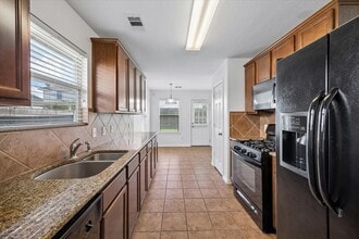 Building Photo - 9110 River Dale Canyon Ln