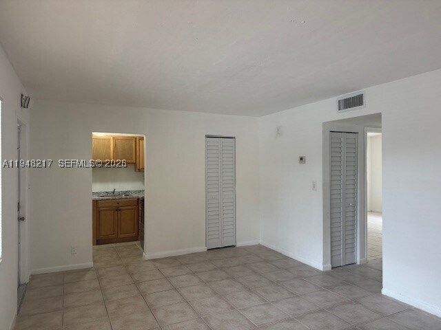 Foto del edificio - 241 SE 9th Ct