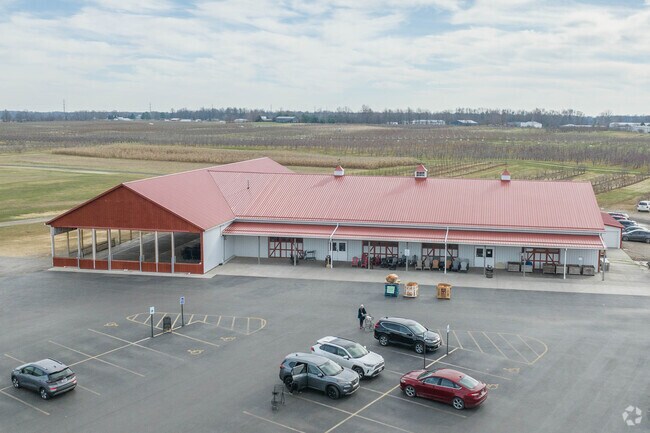 Lynds Fruit Farm has a number of orchards in Pataskala.