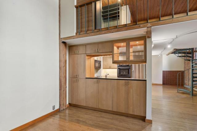 Foto del edificio - 1 bedroom in Seattle WA 98104