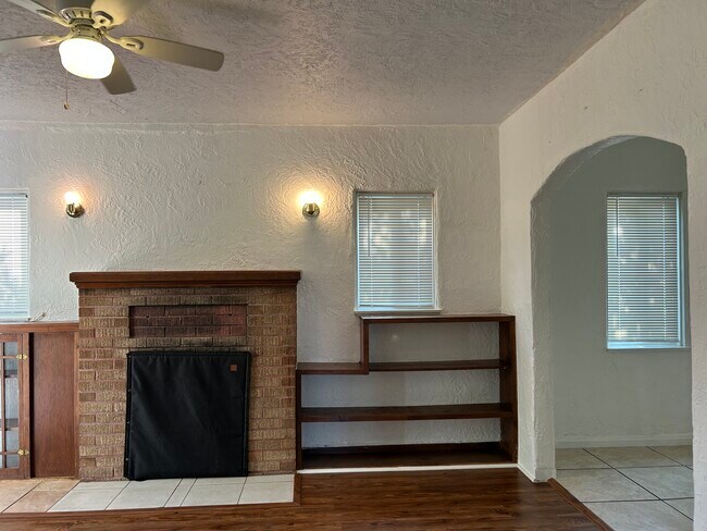 Foto del edificio - 33141 Case St