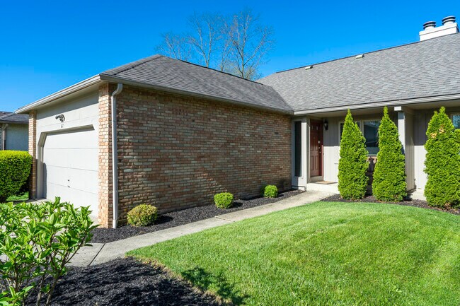 Exterior de la casa - 67 Groton Dr