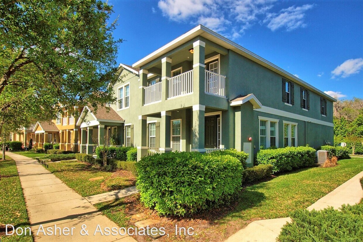 Primary Photo - 3 br, 2.5 bath House - 10243 Lake District...