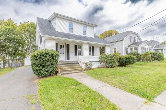 Photo - 4 Bedroom Single Family Cape House