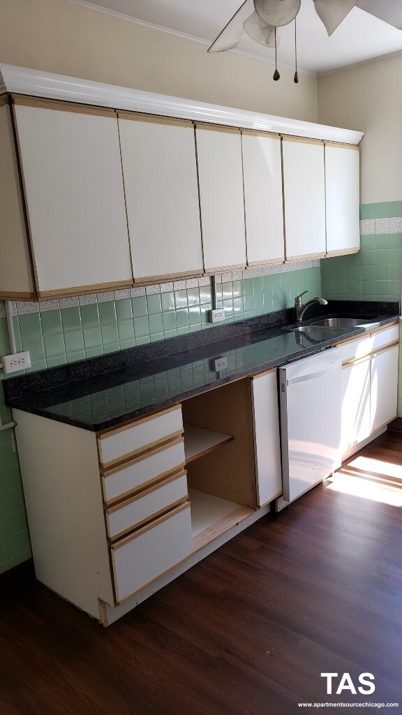 Foto del edificio - 4512 N Laporte Ave