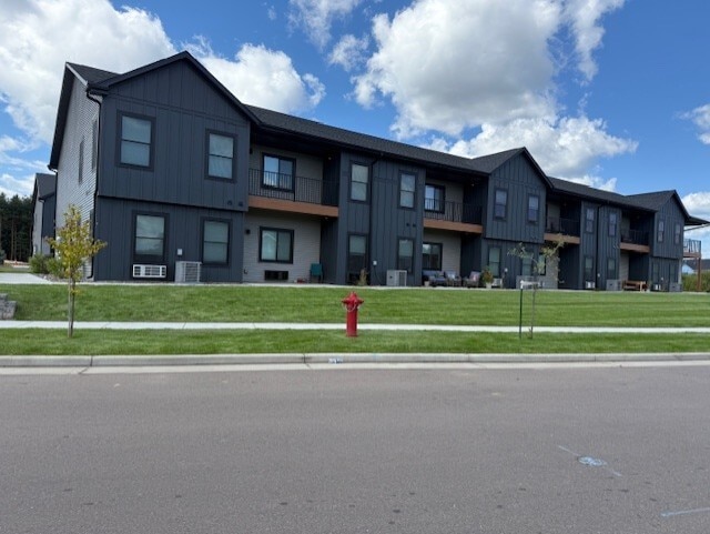 Building Photo - Bartlett Crossing