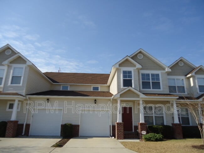 Building Photo - 851 Norview Ave