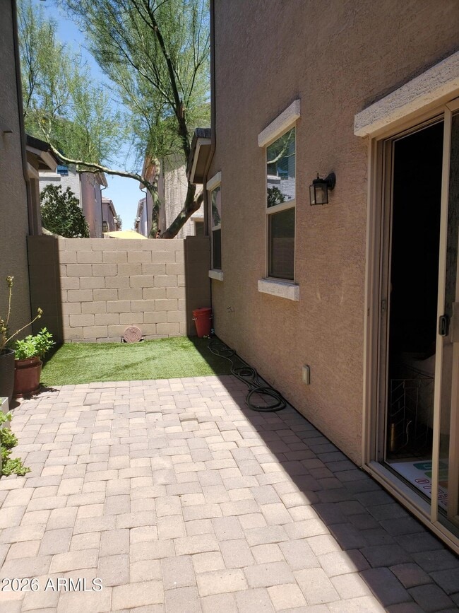 Foto del edificio - 2644 N 73rd Glen