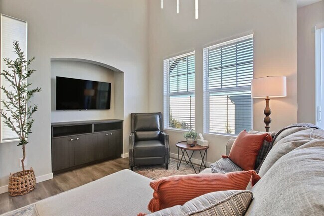 Building Photo - 17065 N Hounslow Wy