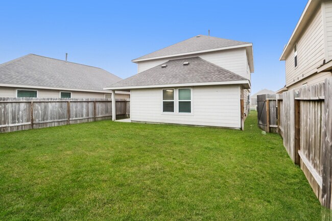 Building Photo - 2518 Coho Dr