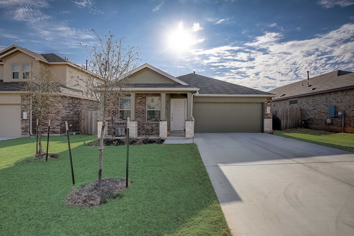 6530 Laurencia Pl, Hutto, TX 78634 House Rental in Hutto, TX