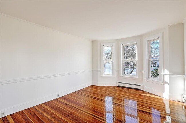 Foto del edificio - 292 Pleasant St