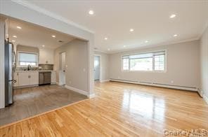 Foto del edificio - 2711 Anthony Ave