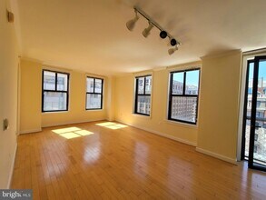 Building Photo - 631 D St NW
