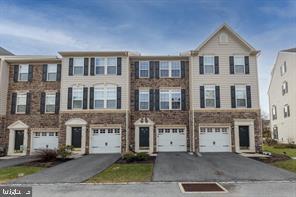 Foto del edificio - 1644 Oakridge Ln