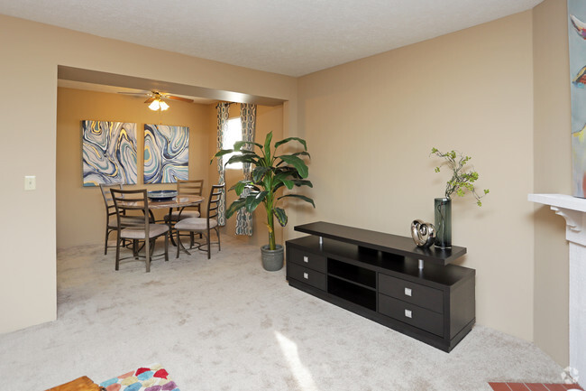 Sala de estar - Fox Valley Apartments