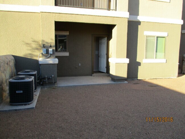 Building Photo - 14313 Gil Reyes Dr