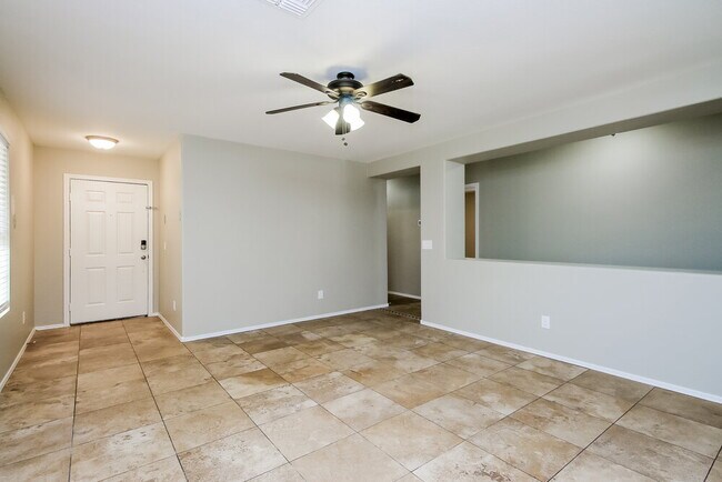 Foto del edificio - 1427 N Thunderbird Ave